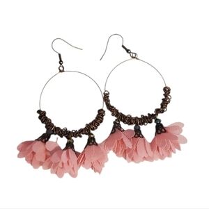 New Boutique Women's Bohemian Wire Dangling Flowers Hoops Earrings